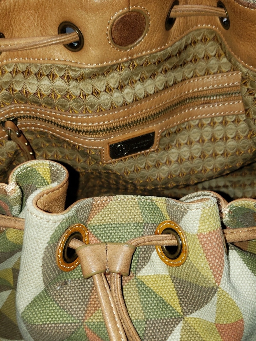 💘🖤💘 HAYDEN HARNETT MULTICOLOR GEOMETRIC PRINT TAN LEATHER HOBO BUCKET BAG - Picture 8 of 15